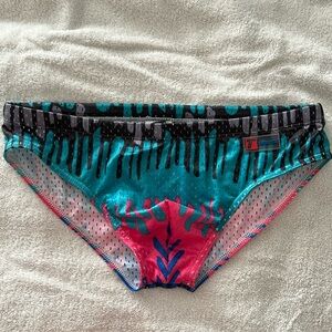 Timoteo swim brief size S